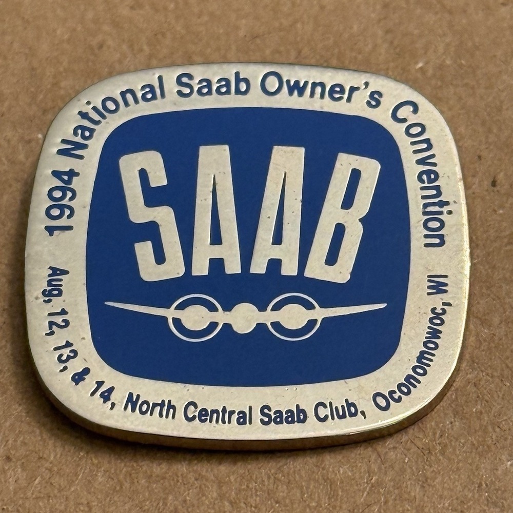 Saab 1994 National Owners Convention North Central Club Oconomowoc WI Lapel Pin